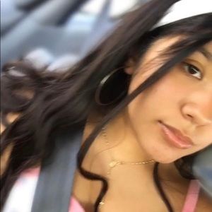 Meet your Posher, Ithzel